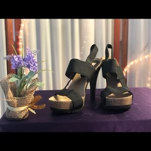 Simply Vera Sandal Heel 👡